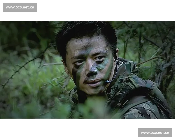 《在硝烟弥漫的战场上绝地反击与生死较量的伏击行动》 《在硝烟弥漫的战场上绝地反击与生死较量的伏击行动》